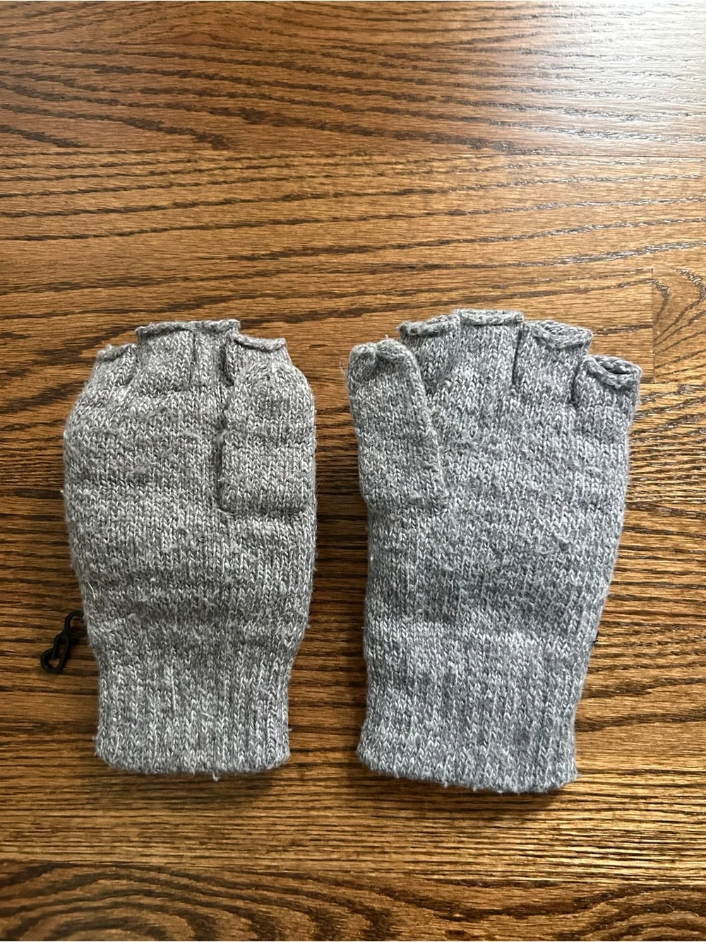 Urban Outfitters Cozy Gray Knit Convertible Mittens